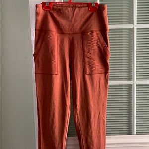Aerie Chill Ribbed Pocket Legging